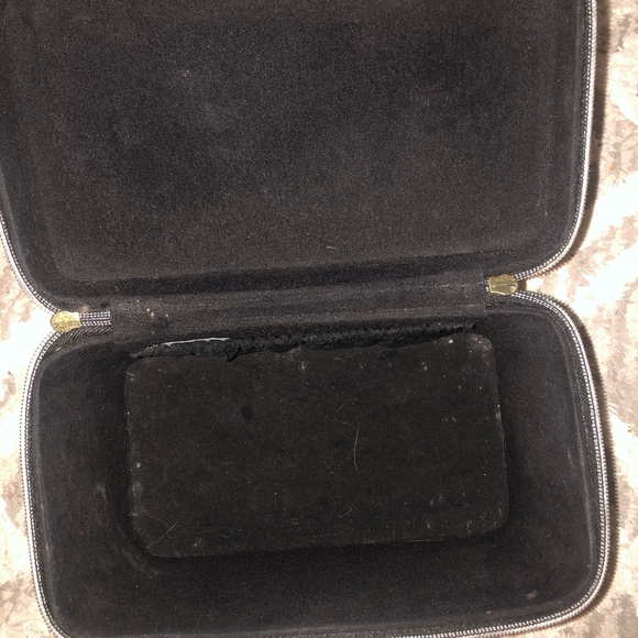 Makeup box - Picture 3 of 3